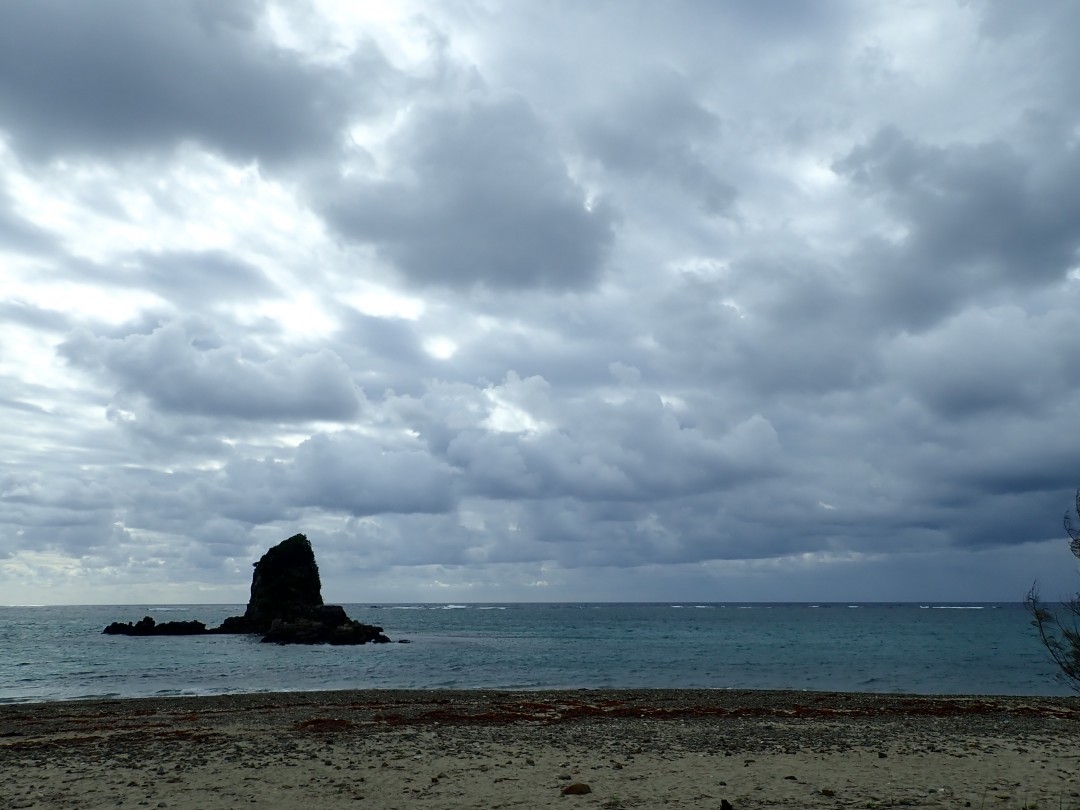 今日の嘉陽海岸